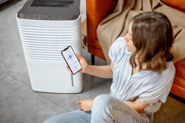 How Whole Home Humidifiers Improve Indoor Air Quality